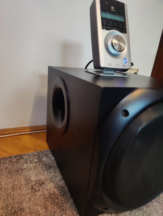 Vand Subwoofer Logitech Z5500