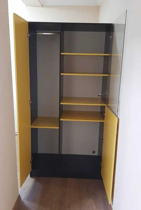 Офисный шкаф б/у