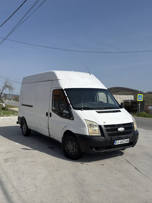 Ford transit.
