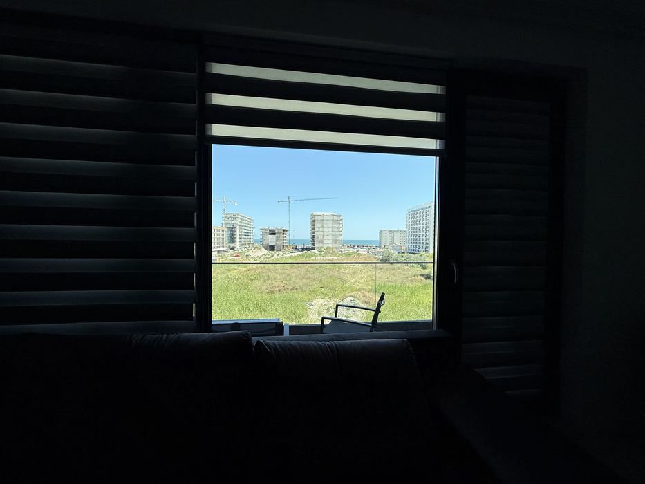 Cazare Apartament de lux de  inchiriat Mamaia Nord /Loc de parcare / regim hotelier / 50m de plaja / tv netflix / aer conditionat /  4 persoane