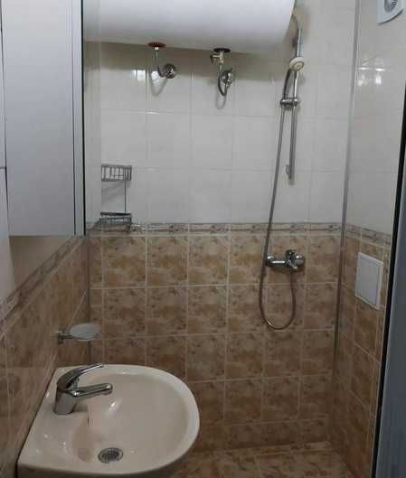 Дава се под наем Двустаен апартамент в Бургас, Възраждане - 42 кв.м за 165 € - Снимка #4