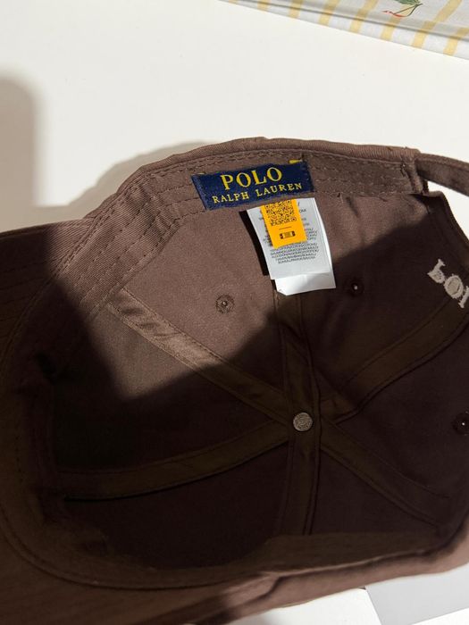 Șapca polo maro !noua!