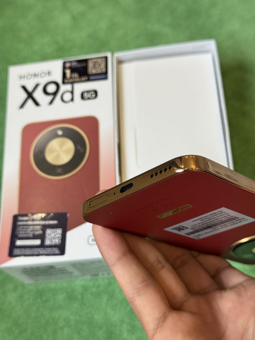 Honor x9d 8/256 idial