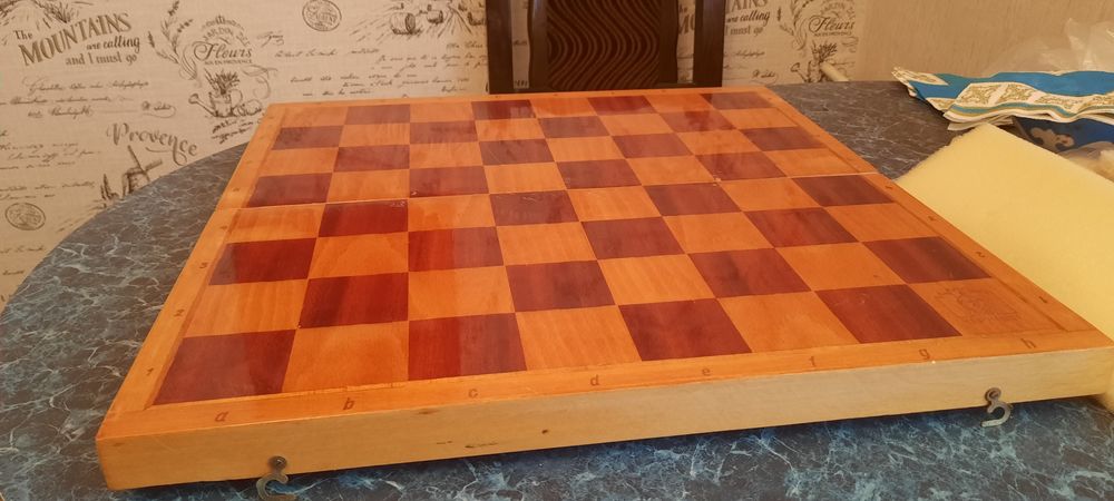 Шахматы настольные