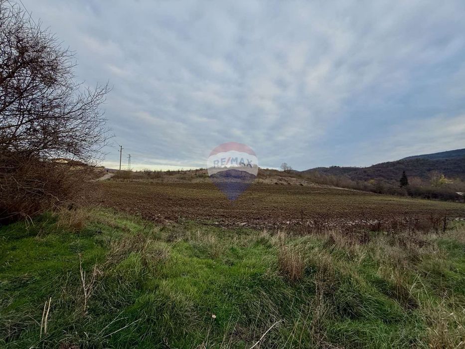 Продава се Парцел в с. Църква, Област Добрич - 8305 кв.м за 13 €/кв.м - Снимка #8