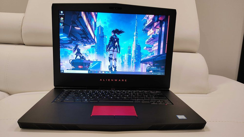 Laptop gaming Alienware 17" ,intel core i7 ,video 8 gb GTX , ram 32 gb