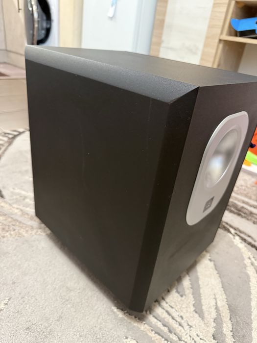 JBL SUB-200/230 8” Subwoofer