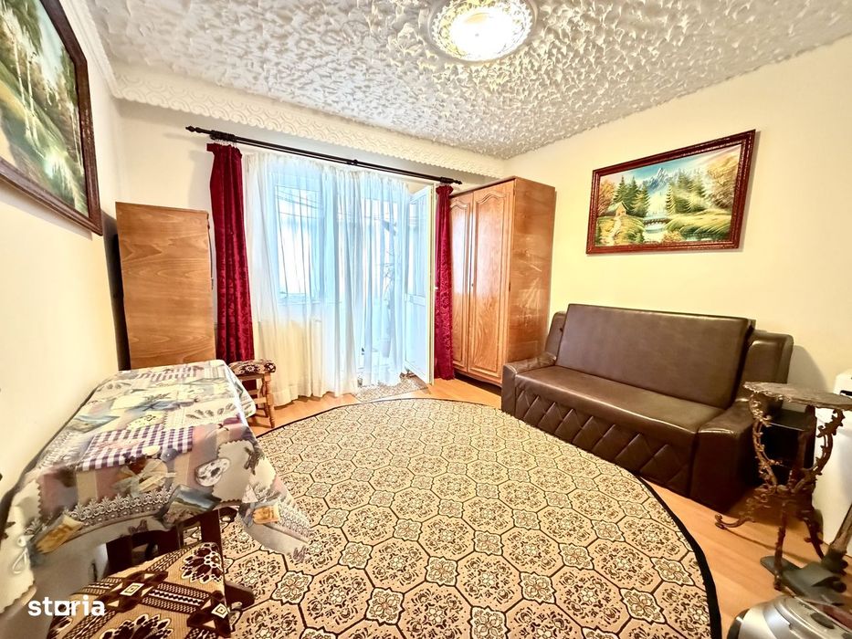 3 camere, et 2, bloc 1985, Milcov - Pompieri
