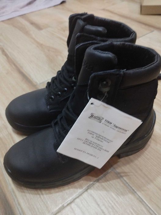 Зимни Кубинки 38 номер.Чисто нови .