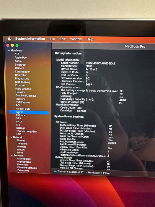 MacBook Pro 13 cu procesor i5, 8Gb RAM și 128Gb SSD