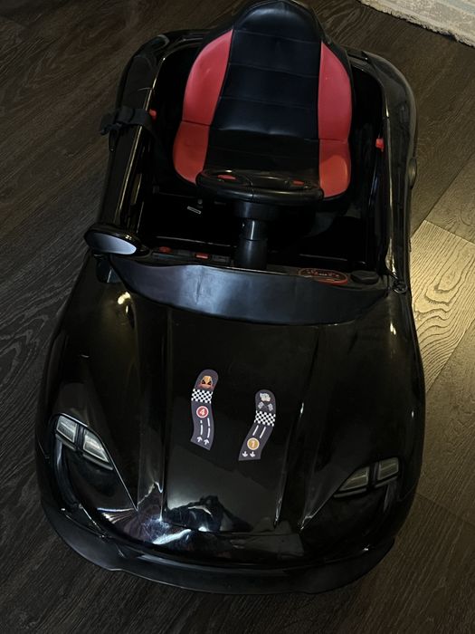 Срочно продам детскую машину