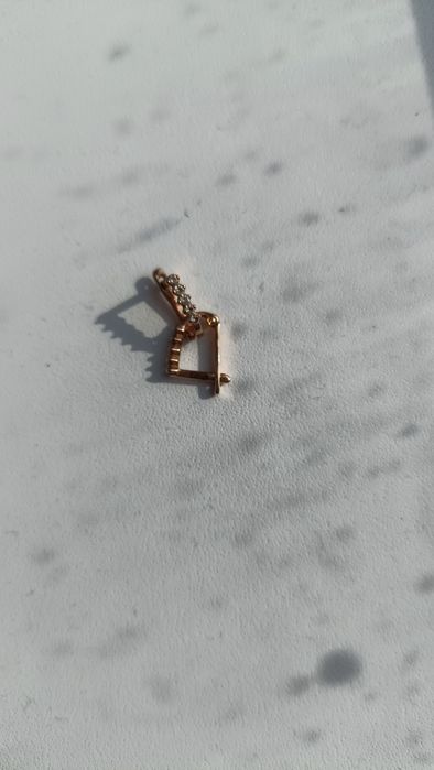 Продам детские золотые сережки