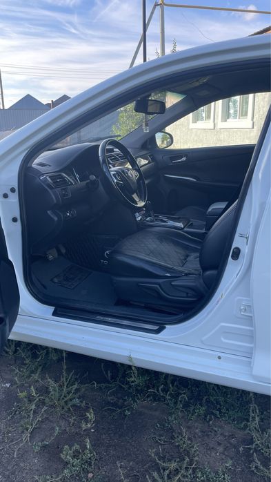 Продам тойота камри 55