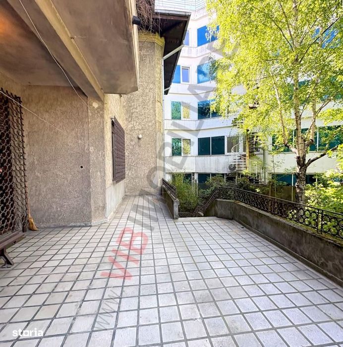 UNIRII-MIRCEA VODA, apartament in vila interbelica, 6 camere, 190 mp
