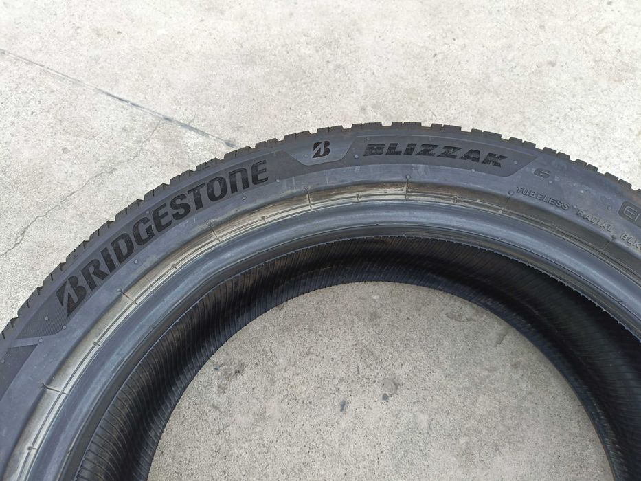 O anvelopa de iarna 235 45 19 bridgestone blizzak 6 enliten 7,5 mm dot 2224