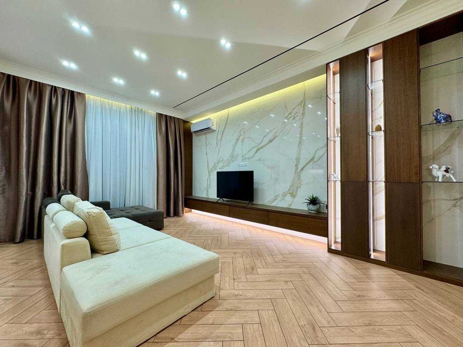 Шикарная Квартира В Центре Города 2/4/9 Яшнабадский ор Махтумкули ID07