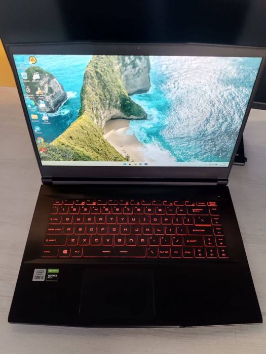 Grafik Dizayner va Gamerlar uchun ideal xolatdagi MSI GF63 madeli