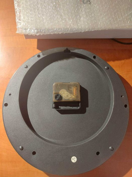 Стенен Часовник-Син