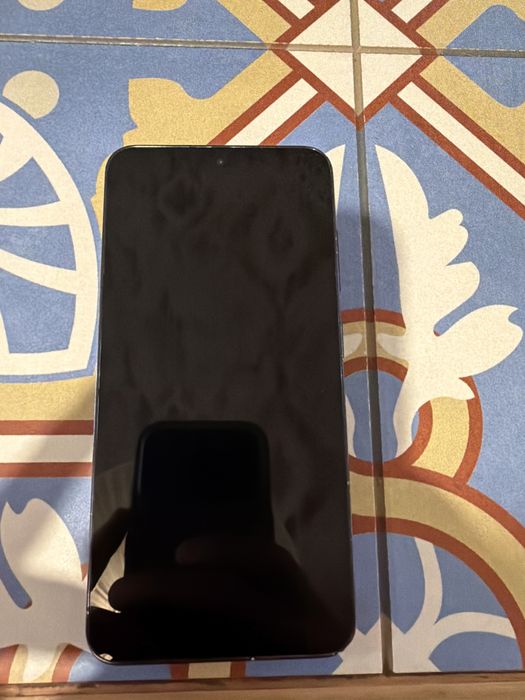 Samsung Galaxy S 23 128