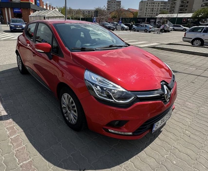 Renault 4 Proprietar, vand Renault Clio in stare perfecta, 22.700 km