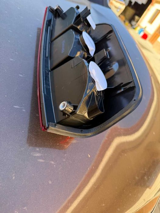 Stop Nissan dreapta spate nou