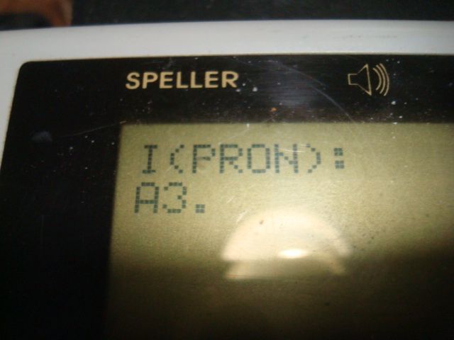 Колекционерски електронен преводач Compu-dict Rom-tech антика, речник