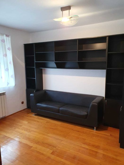 De vanzare apart. 3 camere mobilat, Beius pe Gh. Pitut (fosta Iazului)