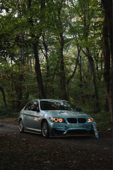 Vand bmw e90 facelift 320d an 2011