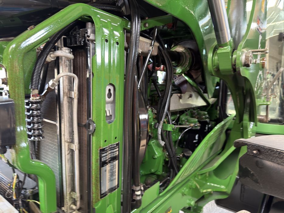 Tractor John Deere 6920 S Premium de 165 cp Incarcator Hauer VX 150 Case Claas New Holland Fendt Deutz John Deere 6930 6830
