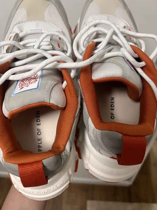 Apple of eden маратонки