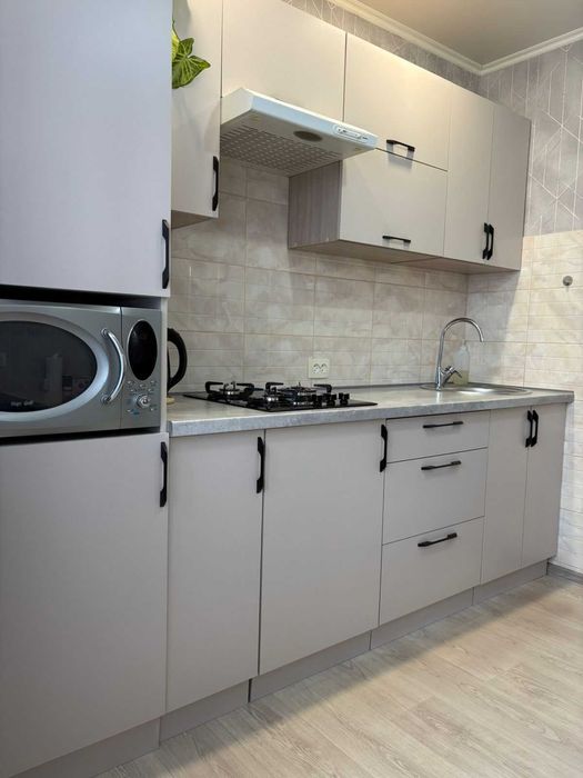 Продам 2 комнатную ленинградка р-он Океана