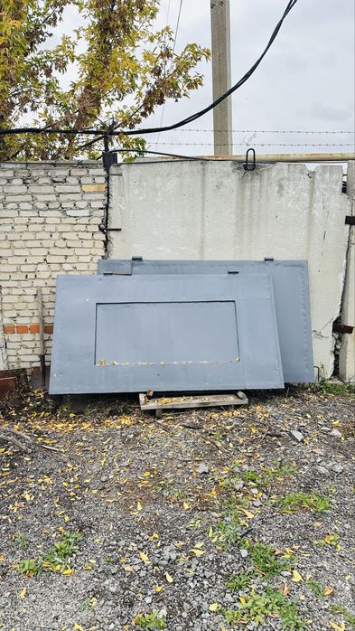 Продам ворота гаражные
