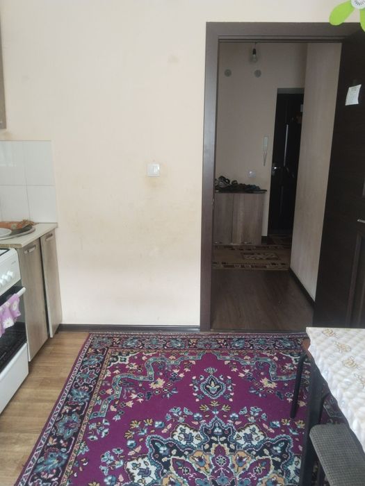 Сергили 3 метро якинида 2 хона 7 этажи 3 этаж хонадонила сотилади