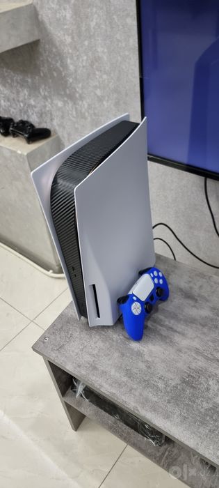 PlayStation 5 Orginal disc edition + uyinlar bn