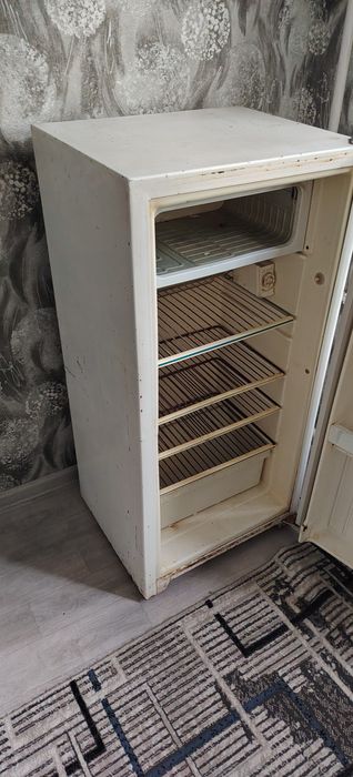 Продаётся холодильник