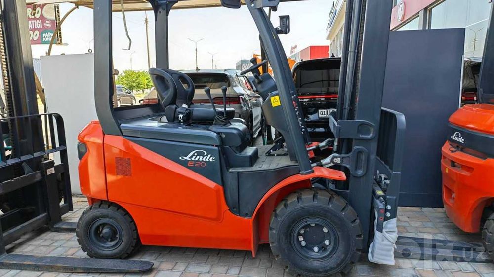 KARA КАРА электропогрузчик Linde E20-B 2T sotiladi