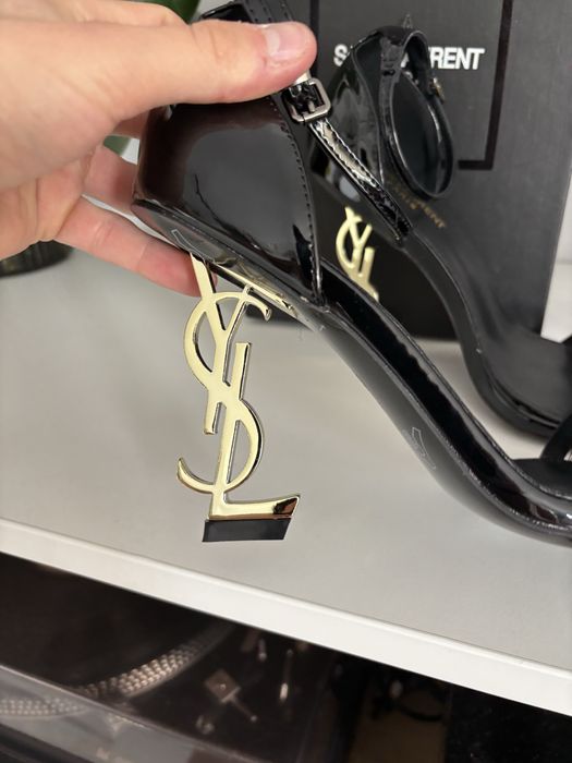 Tocuri YSL 38 negre