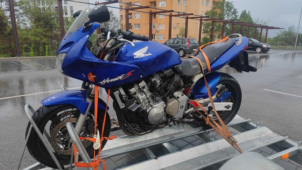 Мотор Honda Hornet 600 S на части