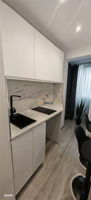 Apartament Lux Etaj 4 Zona Blascovici — fotografia 1