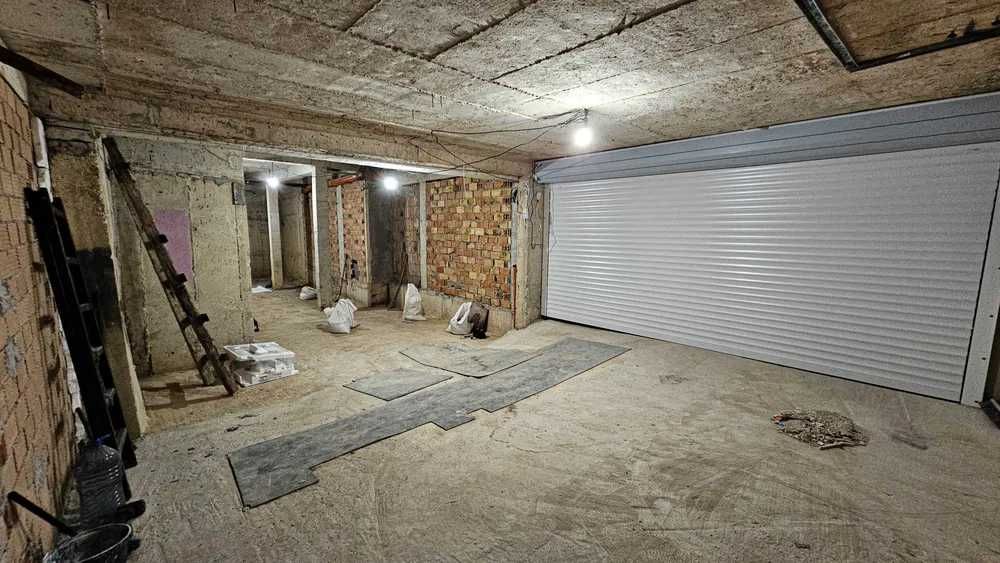 Продава се Склад в Варна, Левски - 65 кв.м за 573 €/кв.м - Снимка #1