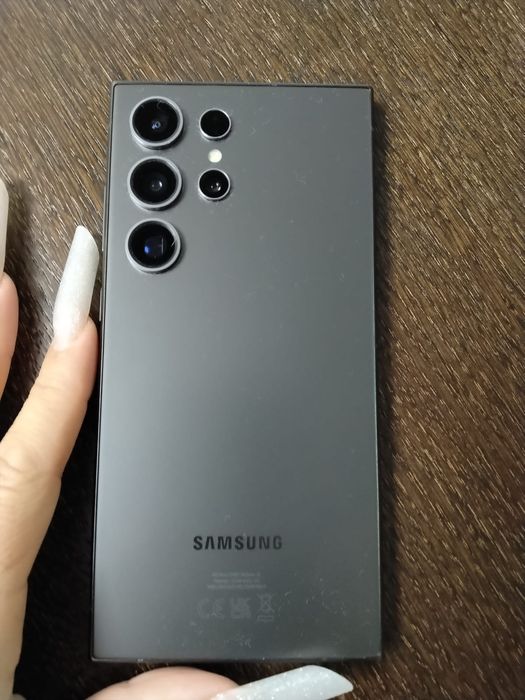 Samsung S24 ULTRA ca nou