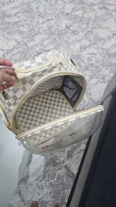 Mushuklar uchun so’mka sotiladi