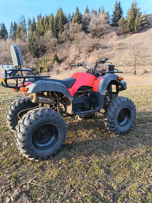 Vând ATV Honda Hercules 250