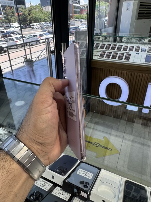 Продается (Nasiya-Вариант-Рассрочка) Galaxy S23 Plus в отличном сост
