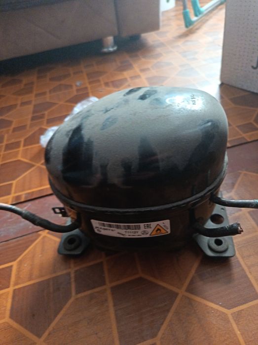 Продам компрессор