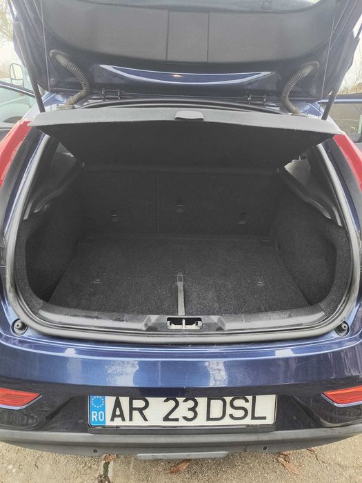 VOLVO V40 2016 — imagine 5