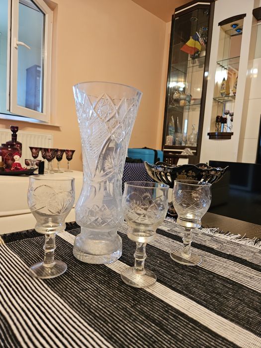 Vand set cristal (rubin si alb ) ,fructiera  si suport bricheta cobalt