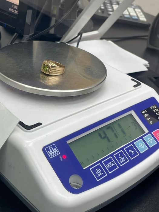 Продам Золотой кольцо