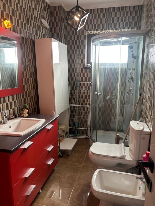 Apartament 4 camere parter Ferval -97m² + loc de parcare + boxa  depozitare