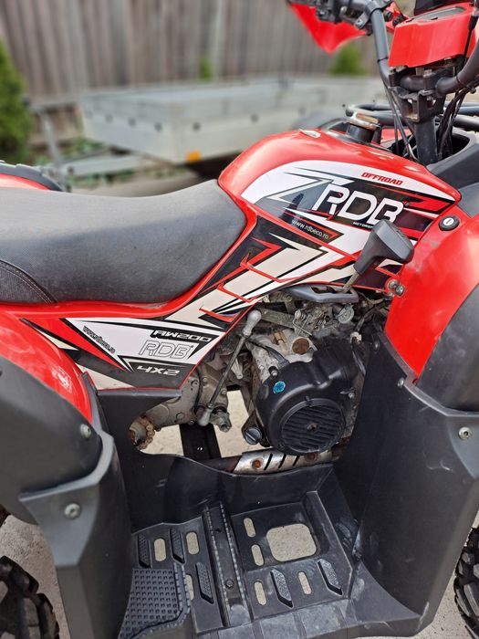 Vând schimb atv motor 200cc